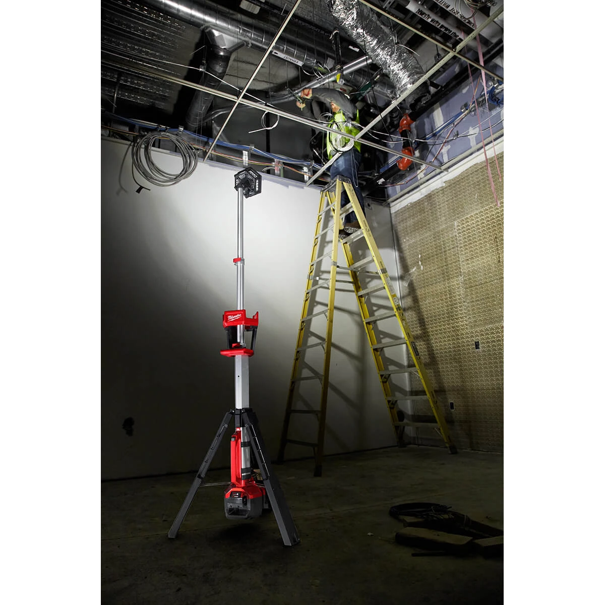 LIGHTING Milwaukee 2131-20 - M18™ ROCKET™ Dual Power Tower Light - (TOOL ONLY) 7 LIGHTING Milwaukee 2131-20 - M18™ ROCKET™ Dual Power Tower Light - (TOOL ONLY)