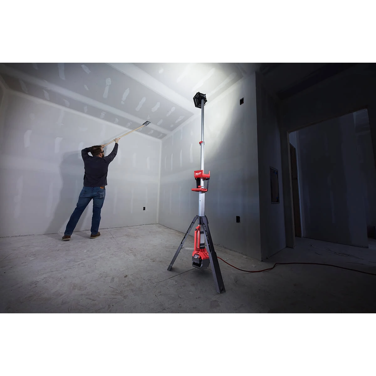 LIGHTING Milwaukee 2131-20 - M18™ ROCKET™ Dual Power Tower Light - (TOOL ONLY) 16 LIGHTING Milwaukee 2131-20 - M18™ ROCKET™ Dual Power Tower Light - (TOOL ONLY)