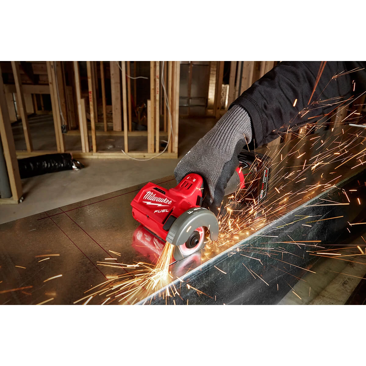 Milwaukee 2522-21XC - M12 FUEL™ 3" Compact Cut Off Tool - Kit 13 Milwaukee 2522-21XC - M12 FUEL™ 3" Compact Cut Off Tool - Kit