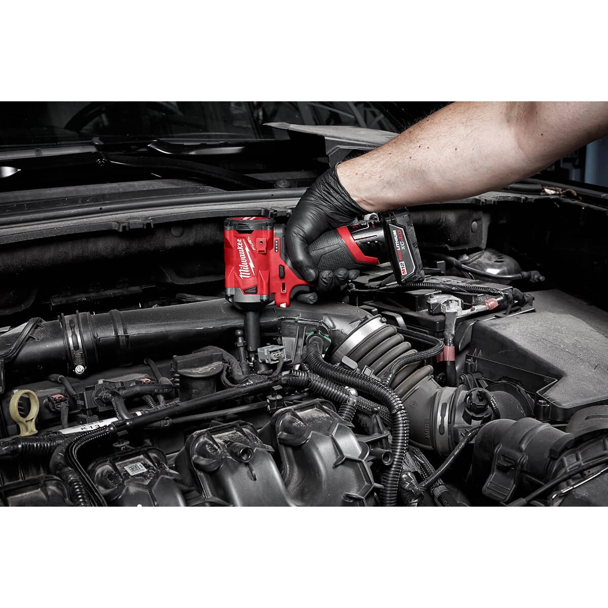 Milwaukee 2554-22 - M12 FUEL 3/8" Stubby Impact Wrench Kit POWER TOOLS 9 Milwaukee 2554-22 - M12 FUEL 3/8" Stubby Impact Wrench Kit POWER TOOLS