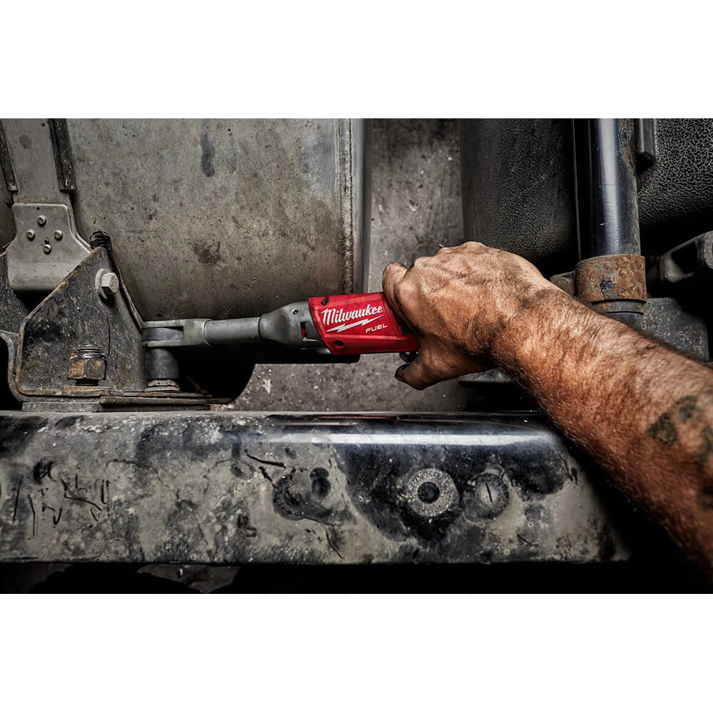 Milwaukee 2560-21 - M12 FUEL™ 3/8" Extended Reach Ratchet Kit 6 Milwaukee 2560-21 - M12 FUEL™ 3/8" Extended Reach Ratchet Kit