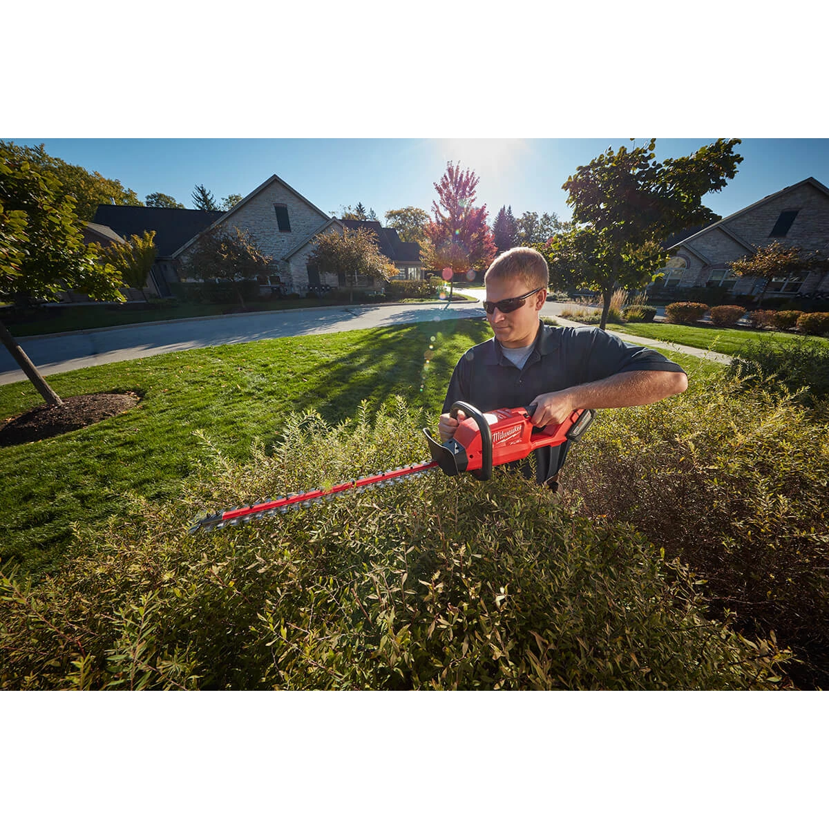 POWER TOOLS Milwaukee 2726-21HD - M18 Fuel 24" Hedge Trimmer Kit 7 POWER TOOLS Milwaukee 2726-21HD - M18 Fuel 24" Hedge Trimmer Kit