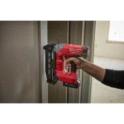 POWER TOOLS Milwaukee 2741-21CT - M18 Fuel 16ga Brad Nailer Kit 10 POWER TOOLS Milwaukee 2741-21CT - M18 Fuel 16ga Brad Nailer Kit