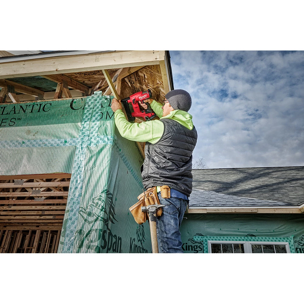 SALE Milwaukee 2749-21CT - M18 Fuel 18Ga Narrow Crown Stapler - 2.0Ah Kit 10 SALE Milwaukee 2749-21CT - M18 Fuel 18Ga Narrow Crown Stapler - 2.0Ah Kit