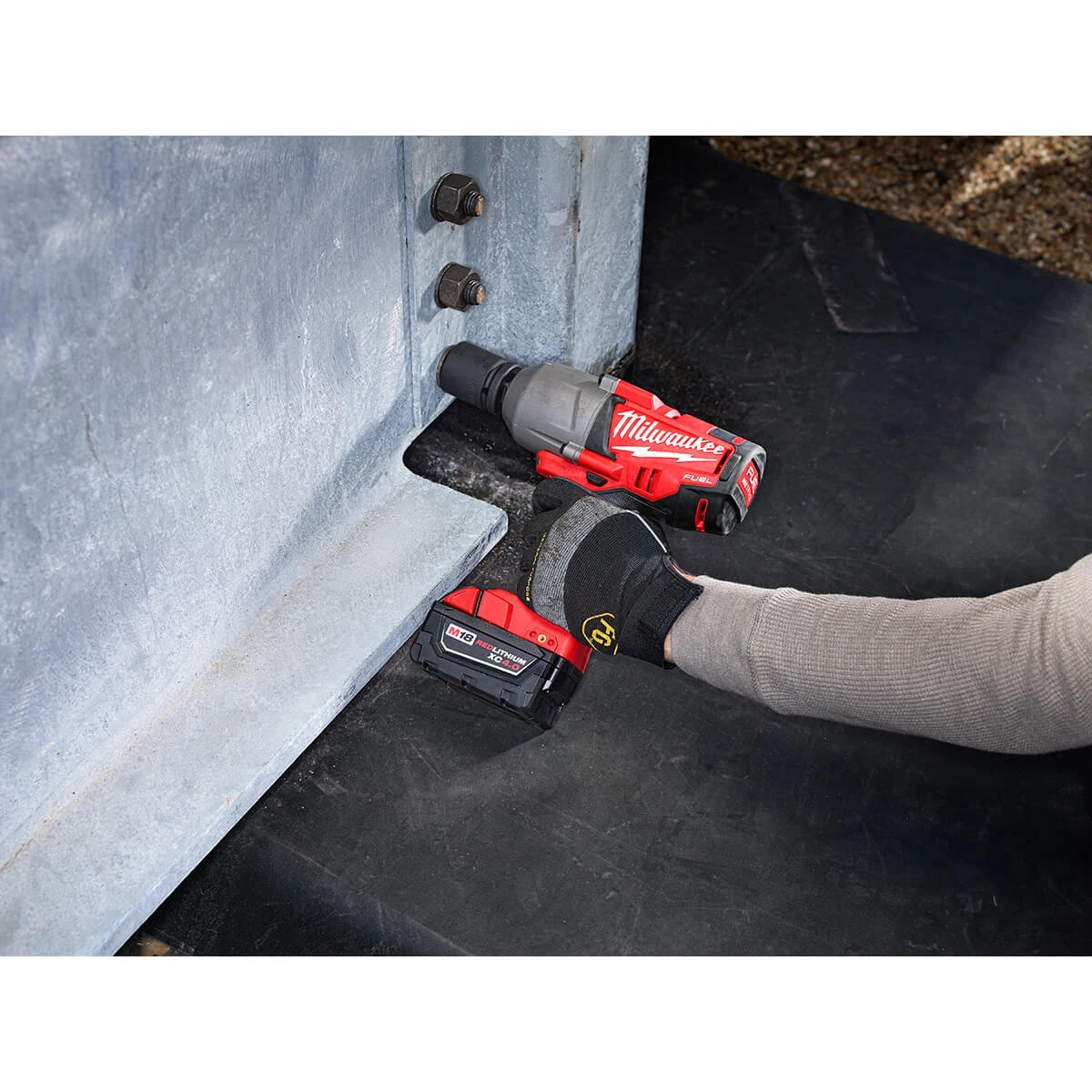 Milwaukee 2764-20 - M18 FUEL™ 3/4" High-Torque Impact Wrench With Friction Ring (Bare Tool) FASTENING 11 Milwaukee 2764-20 - M18 FUEL™ 3/4" High-Torque Impact Wrench With Friction Ring (Bare Tool) FASTENING