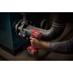 Milwaukee 2860-22 M18 FUEL™ 1/2" Mid-Torque Impact Wrench With Pin Detent Kit POWER TOOLS 11 Milwaukee 2860-22 M18 FUEL™ 1/2