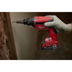 MILWAUKEE Milwukee 2866-22CT - M18 FUEL™ Drywall Screw Gun Compact Kit 11 MILWAUKEE Milwukee 2866-22CT - M18 FUEL™ Drywall Screw Gun Compact Kit