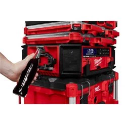 SALE Milwaukee 2950-20 - M18™ PACKOUT™ Radio + Charger