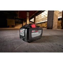 CUTTING ACCESSORIES Milwaukee 48-11-1812 - M18 REDLITHIUM HIGH OUTPUT HD12.0 Battery Pack