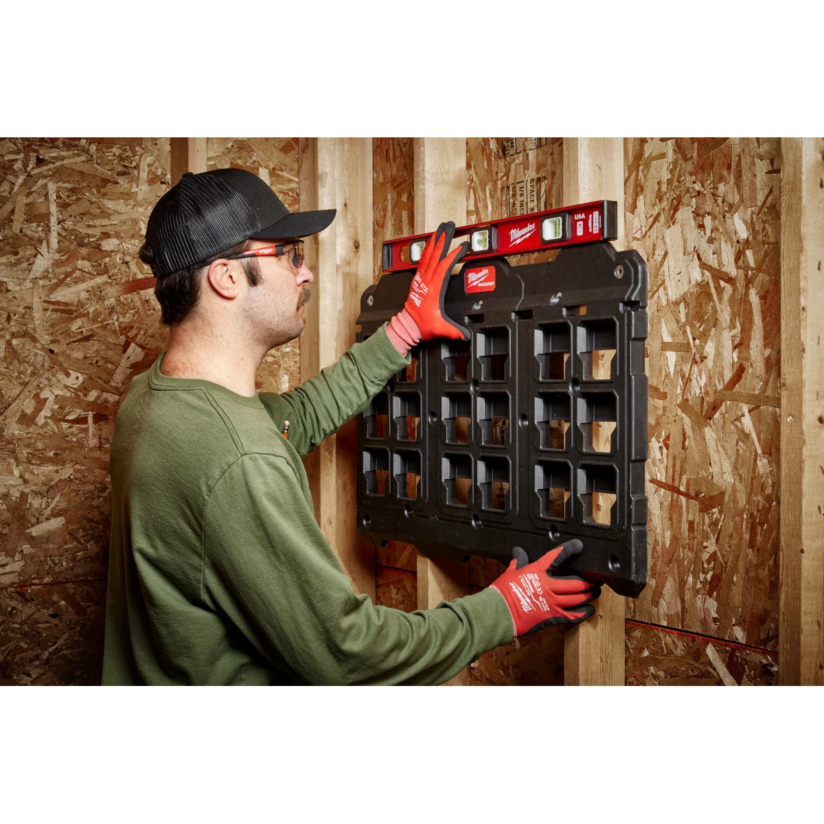 PACKOUT STORAGE MILWAUKEE 48-22-8487 - PACKOUT™ Large Wall Plate 6 PACKOUT STORAGE MILWAUKEE 48-22-8487 - PACKOUT™ Large Wall Plate