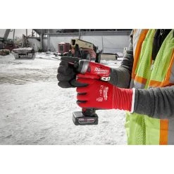 WORK WEAR Milwaukee Cut Level 1 Insulated Gloves - XL 8 WORK WEAR Milwaukee Cut Level 1 Insulated Gloves - XL