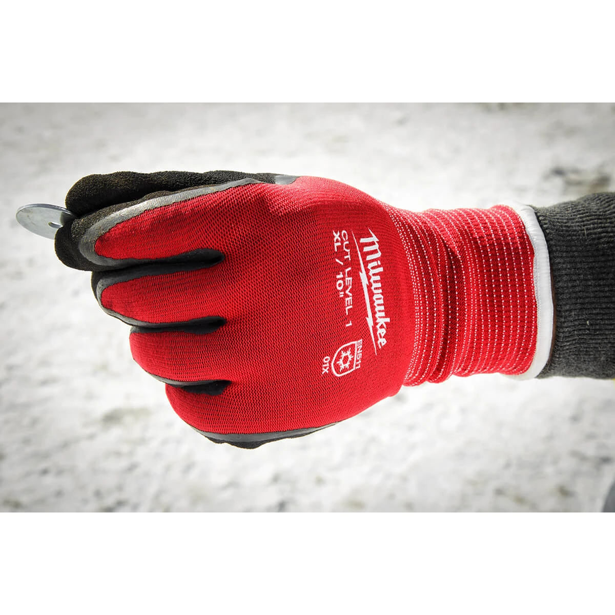 WORK WEAR Milwaukee Cut Level 1 Insulated Gloves - XL 4 WORK WEAR Milwaukee Cut Level 1 Insulated Gloves - XL