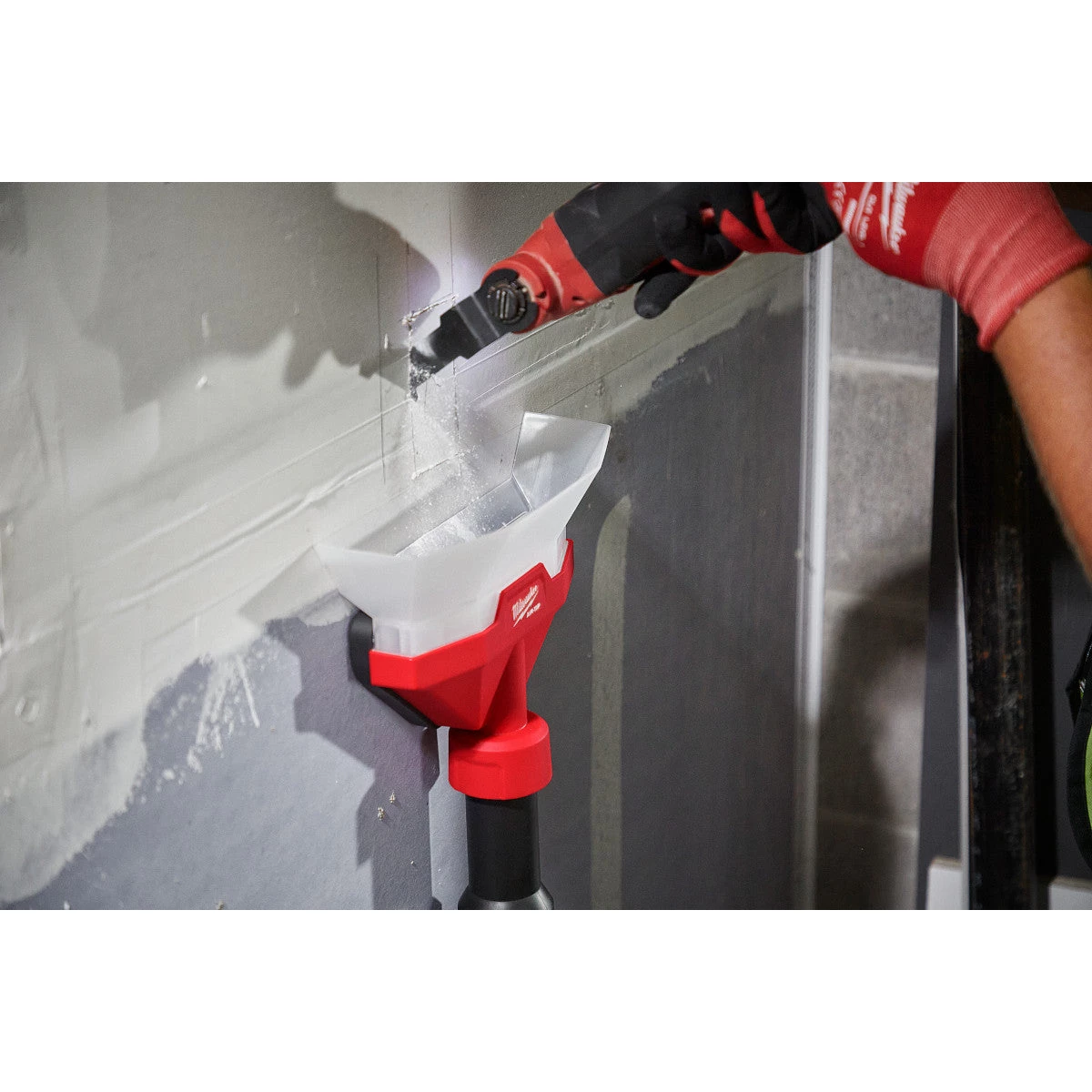 Milwaukee 49-90-2022 - AIR-TIP™ Dust Collector SALE 5 Milwaukee 49-90-2022 - AIR-TIP™ Dust Collector SALE