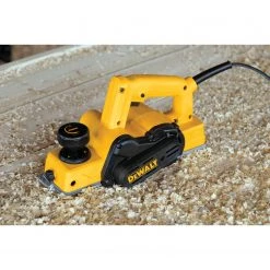 DeWALT D26676 - 5.5amp Portable Hand Planer