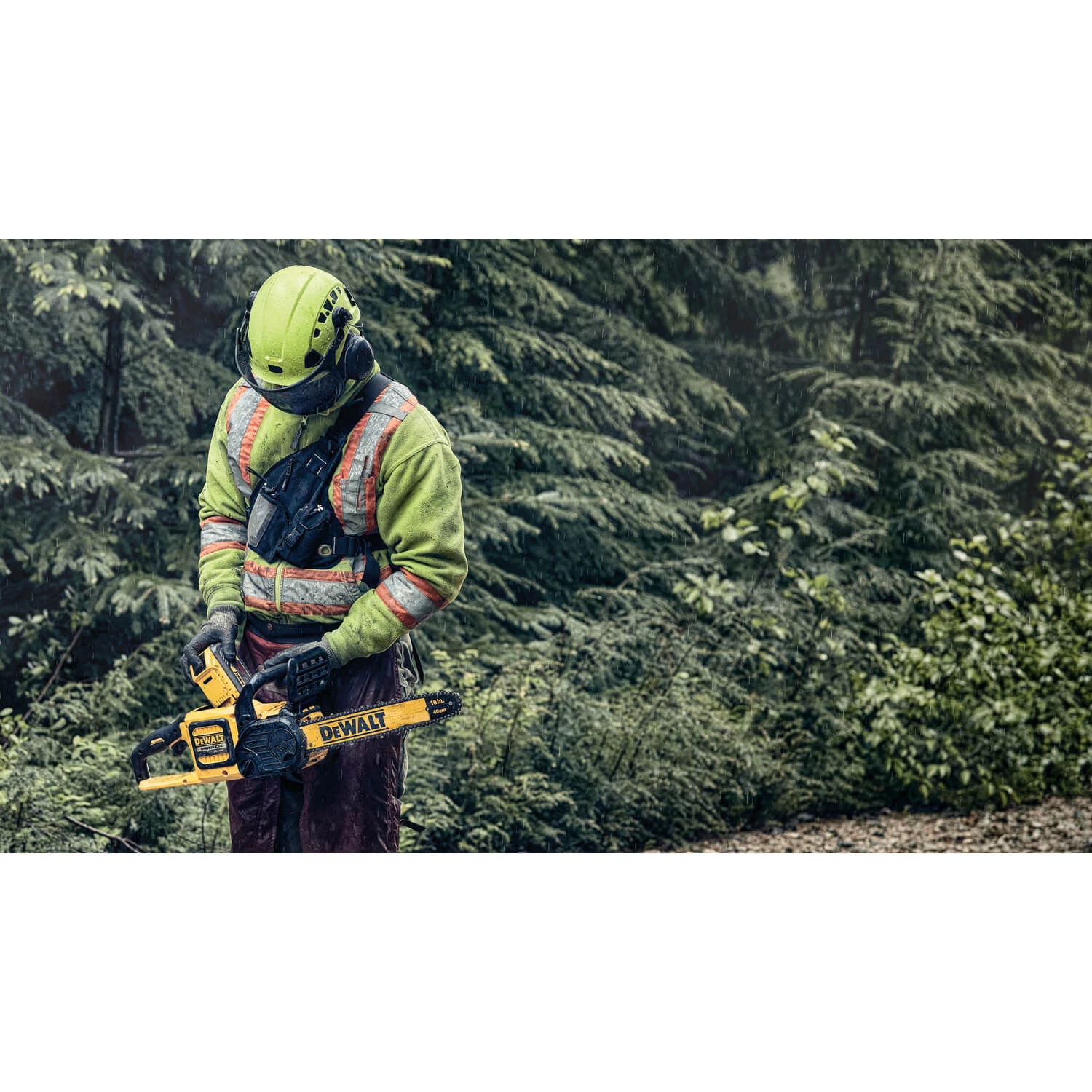 DEWALT DCCS670B FLEXVOLT 60V MAX Brushless Chainsaw, (TOOL ONLY) OUTDOOR TOOLS 10 DEWALT DCCS670B FLEXVOLT 60V MAX Brushless Chainsaw, (TOOL ONLY) OUTDOOR TOOLS