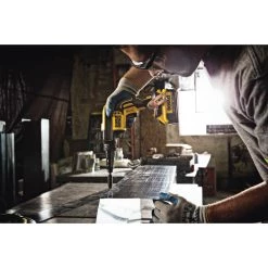 DEWALT DCF622B-20V XR Versa-Clutch Adjustable Torque Screwgun POWER TOOLS