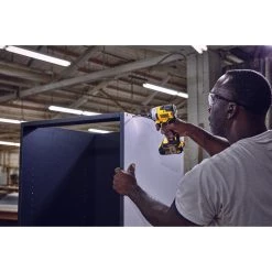 POWER TOOLS DEWALT DCF809C2 ATOMIC 20V MAX* BRUSHLESS CORDLESS COMPACT 1/4 IN. IMPACT DRIVER KIT 2 BATTERY KIT