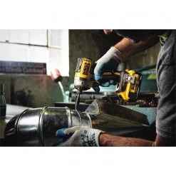 DEWALT DCF887M2 20V MAX XR Li-Ion 4.0 Ah Brushless 0.25" 3-Speed Impact Driver Kit 12 DEWALT DCF887M2 20V MAX XR Li-Ion 4.0 Ah Brushless 0.25