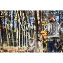 Dewalt DCFS950B 20V MAX* XR® 9 GA CORDLESS FENCING STAPLER (TOOL ONLY) POWER TOOLS 21 Dewalt DCFS950B 20V MAX* XR® 9 GA CORDLESS FENCING STAPLER (TOOL ONLY) POWER TOOLS