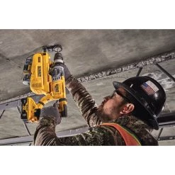 DEWALT DCH263R2 1-1/8 IN. SDS PLUS D-HANDLE ROTARY HAMMER KIT