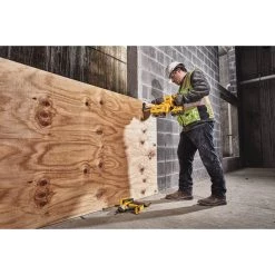 DEWALT DCH263R2 1-1/8 IN. SDS PLUS D-HANDLE ROTARY HAMMER KIT