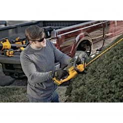 OUTDOOR TOOLS Dewalt DCHT820B - 20V MAX* LITHIUM ION 22” HEDGE TRIMMER - Tool Only