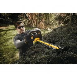DEWALT DCHT820P1 20 V Max Hedge Trimmer With 5AH Pack OUTDOOR TOOLS