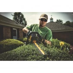 DEWALT DCHT860X1 40V MAX* XR 22" CORDLESS HEDGE TRIMMER (7.5AH) OUTDOOR TOOLS 17 DEWALT DCHT860X1 40V MAX* XR 22