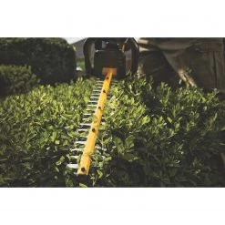 DEWALT DCHT860X1 40V MAX* XR 22" CORDLESS HEDGE TRIMMER (7.5AH) OUTDOOR TOOLS 16 DEWALT DCHT860X1 40V MAX* XR 22