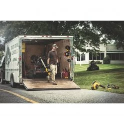 DEWALT DCHT860X1 40V MAX* XR 22" CORDLESS HEDGE TRIMMER (7.5AH) OUTDOOR TOOLS 14 DEWALT DCHT860X1 40V MAX* XR 22