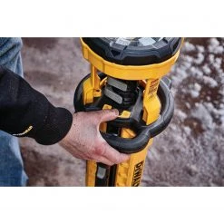 LIGHTING DEWALT DCL079B - 20V MAX* CORDLESS TRIPOD LIGHT (LIGHT ONLY)