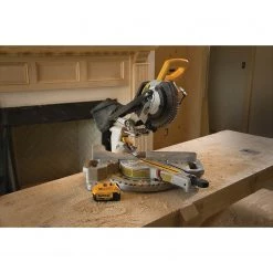 DEWALT DCS361M1 20V Max Cordless Miter Saw Kit