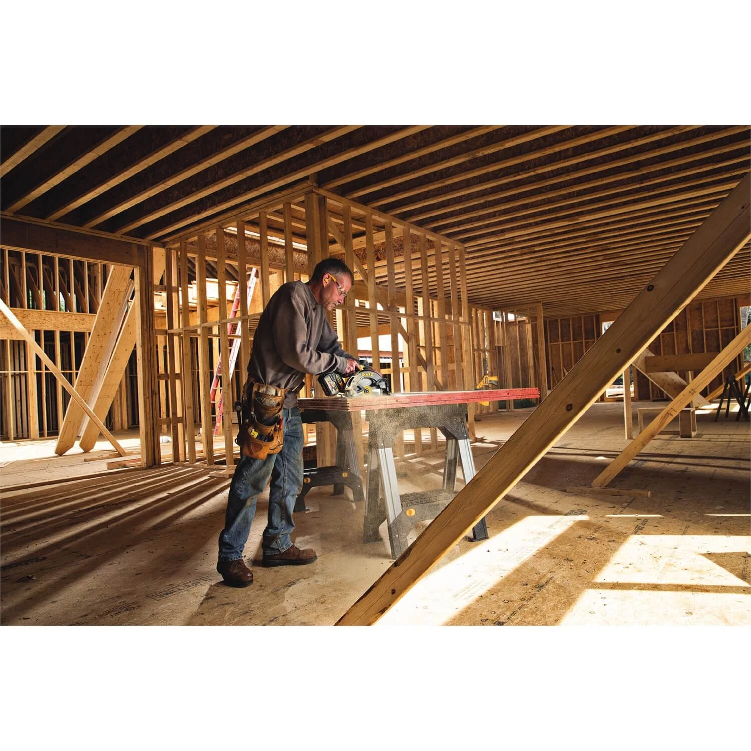 POWER TOOLS Dewalt DCS575T2 - FLEXVOLT™ 60V MAX* 7-1/4" CIRCULAR SAW W/BRAKE KIT (INCLUDES 2 BATT) 9 POWER TOOLS Dewalt DCS575T2 - FLEXVOLT™ 60V MAX* 7-1/4" CIRCULAR SAW W/BRAKE KIT (INCLUDES 2 BATT)