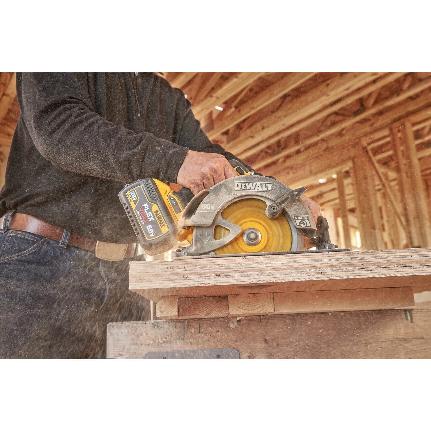 POWER TOOLS Dewalt DCS575T2 - FLEXVOLT™ 60V MAX* 7-1/4" CIRCULAR SAW W/BRAKE KIT (INCLUDES 2 BATT) 6 POWER TOOLS Dewalt DCS575T2 - FLEXVOLT™ 60V MAX* 7-1/4" CIRCULAR SAW W/BRAKE KIT (INCLUDES 2 BATT)