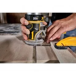 Dewalt DCW600B - 20V MAX COMPACT ROUTER
