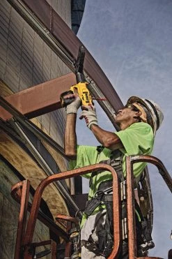 DEWALT DFD270MK - FULLY-AUTOMATIC .27 CALIBER POWDER-ACTUATED TOOL (MAGAZINE AND SINGLE SHOT KIT)