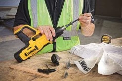 DEWALT DFD270MK - FULLY-AUTOMATIC .27 CALIBER POWDER-ACTUATED TOOL (MAGAZINE AND SINGLE SHOT KIT)