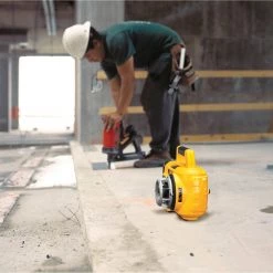 DeWALT DW079KD - 18V Cordless XRP Self-Leveling Rotary Laser Level for Indoor & Outdoor Use 26 DeWalt DW079KD - 18V Cordless XRP Self-Leveling Int/Ext WHAT'S NEW