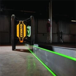 DEWALT DW080LGS - 20V MAX* TOOL CONNECT™ GREEN TOUGH ROTARY LASER SALE