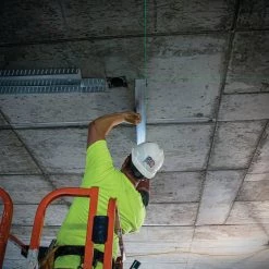 SALE DEWALT DW089LG 12V Beam Battery, Green