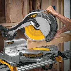 DEWALT DW3126 Series 20 12-Inch 60 Tooth ATB Thin Kerf Crosscutting Miter Saw Blade With 1-Inch Arbor