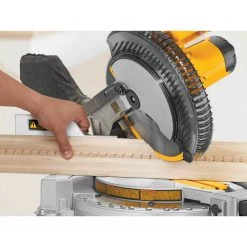 DEWALT DWS713 10 In. Portable Compound Miter Saw POWER TOOLS