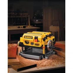 DEWALT DW735 13-Inch, Two Speed Thickness Planer