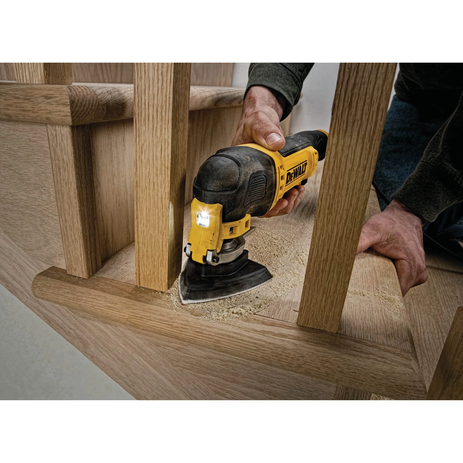 DeWalt DWE315K - Oscillating Multi-Tool Kit SALE 16 DeWalt DWE315K - Oscillating Multi-Tool Kit SALE