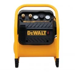DEWALT DWFP55130 - COMPRESSOR 2.5GAL 3.0SCFM POWER TOOLS