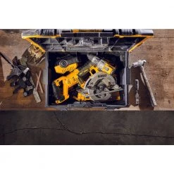 DeWalt DWST08300 - SHELL TOUGH SYSTEM 2.0 LARGE TOOL BOX