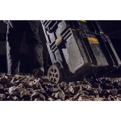 DeWalt DWST08450 - SHELL TOUGH SYSTEM 2.0 MOBILE STORAGE