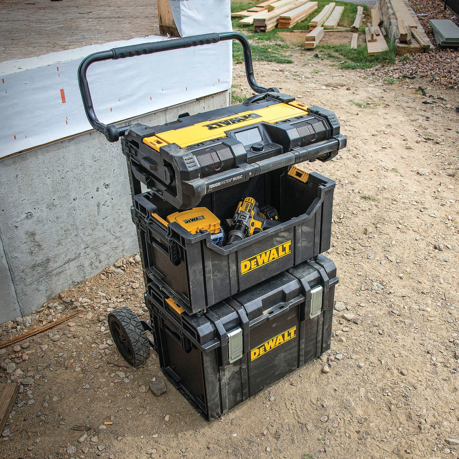 DeWALT DWST08810 TOUGHSYSTEM® MUSIC + CHARGER 7 DeWALT DWST08810 TOUGHSYSTEM® MUSIC + CHARGER