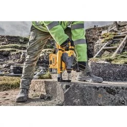 DEWALT DCH293R2 20V MAX* 1-1/8 In. XR® Brushless Cordless SDS PLUS L-Shape Rotary Hammer Kit 20 DEWALT DCH293R2 20V MAX* 1-1/8 In. XR® Brushless Cordless SDS PLUS L-Shape Rotary Hammer Kit