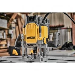 DeWALT DWE625 15 Amp Corded 1/2 In. Plunge Router - Latest Model 25 DeWalt DWE625 - 15 Amp Corded 1/2 In. Plunge Router WHAT'S NEW